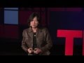 Des pailettes à l'être: Thanh Nghiem at TEDxAlsace