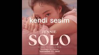 Jennie Solo Şarkı Söyledim