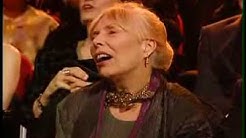 Big Yellow Taxi (Joni Mitchell) - Audience sing-along at the 2007 CSHF Induction Ceremony  - Durasi: 3:30. 