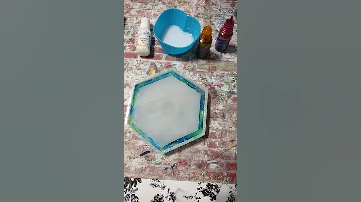 Alcohol Ink Bloom in Epoxy Resin #epoxyresin #resin