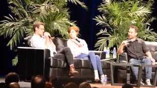 Doctor Who Panel Wizardworld Chicago 2014 Part 2 or 6