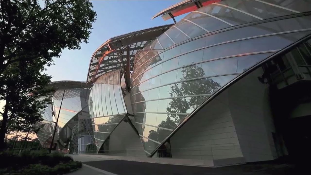 Fondation Louis Vuitton, histoire d&#39;une construction exceptionnelle - YouTube