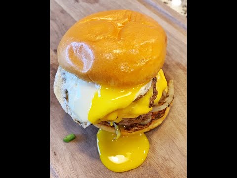 Triple Cheeseburger Topped