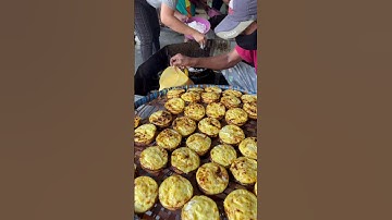 Thumbnail of MELIHAT LANGSUNG CARA BIKIN KUE LUMPUR SIDOARJO !