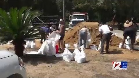 Tropical Storm Helene expected to strengthen rapidly, Florida residents prepare