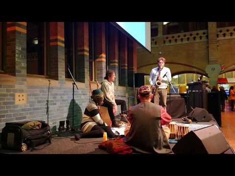 Trio Alpins - Ingin Aku Menangis (Official Lyric Video)