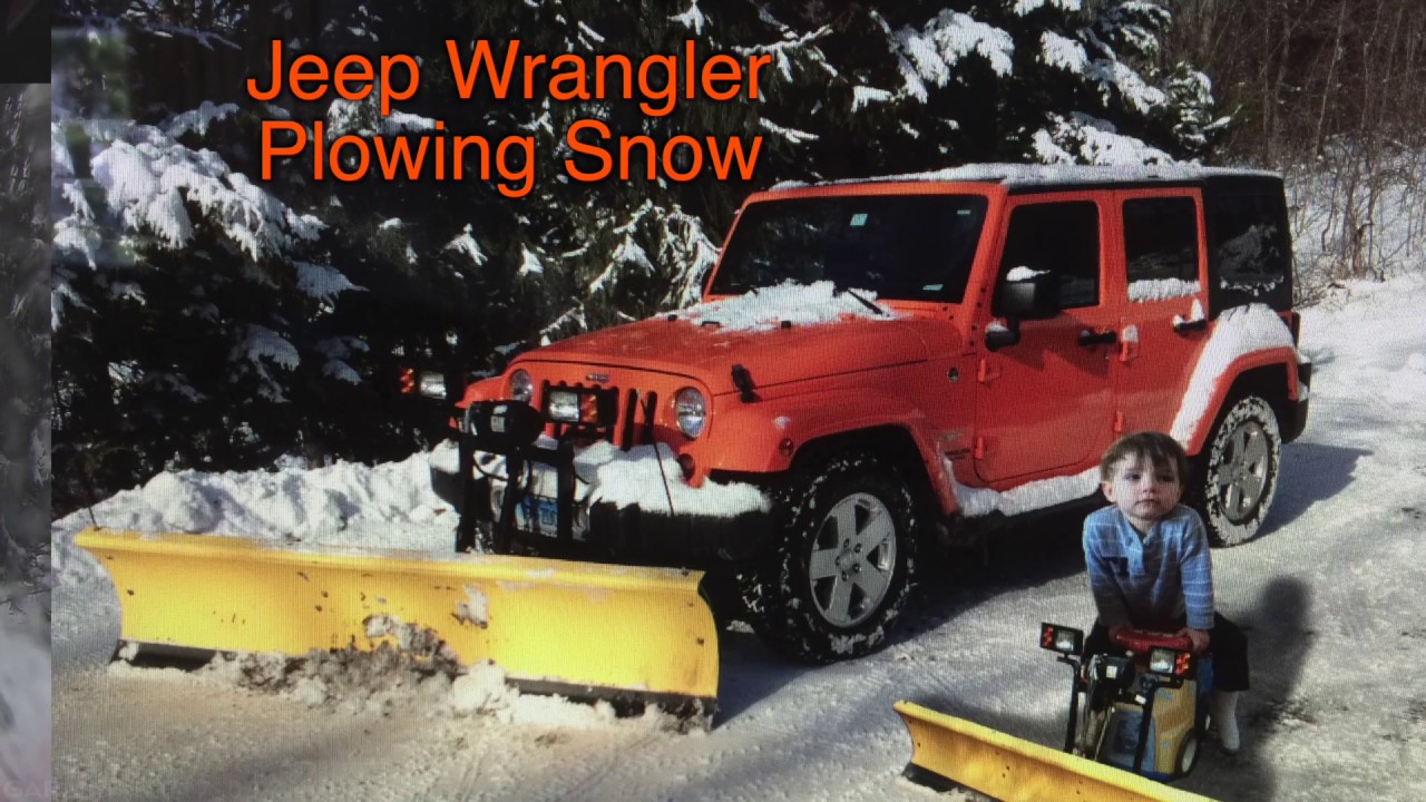 Jeep Wrangler Plowing Snow In a Blizzard - YouTube