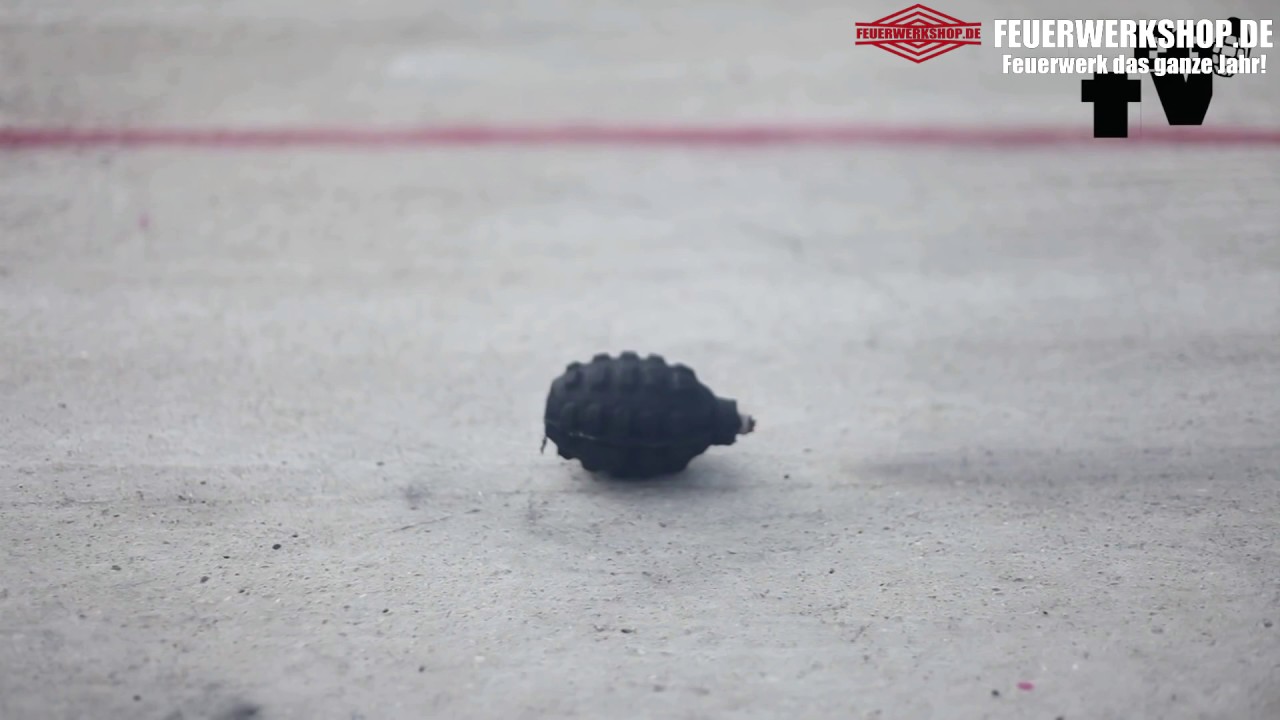Field Paint Grenade von Enola Gaye YouTube