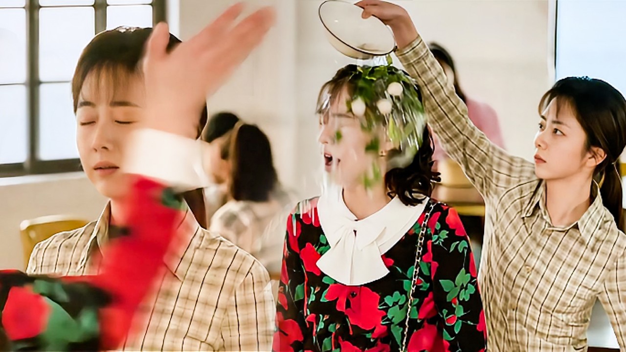 小三上门挑衅灰姑娘，下一秒灰姑娘一碗热汤当场反击！#谭松韵 #tansongyun