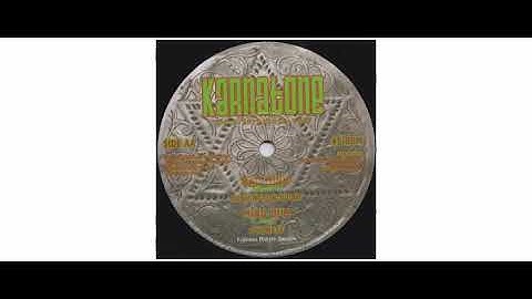 Izyah Davis / Bunnington Judah - Blood A Go Run / Bad Mind - 12" - Karnatone