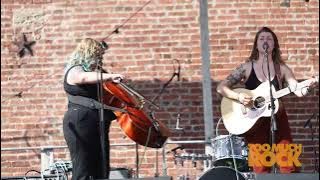 Download lagu Miki P and the Swallowtails - Not Mine (live 2023)