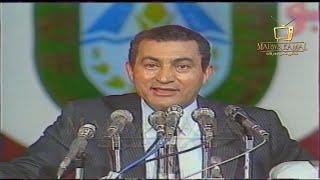 الرئيس مبارك فى عيد العمال مايو 1983 - حاكم ايه ده اللى عايز يشتغل معاكم