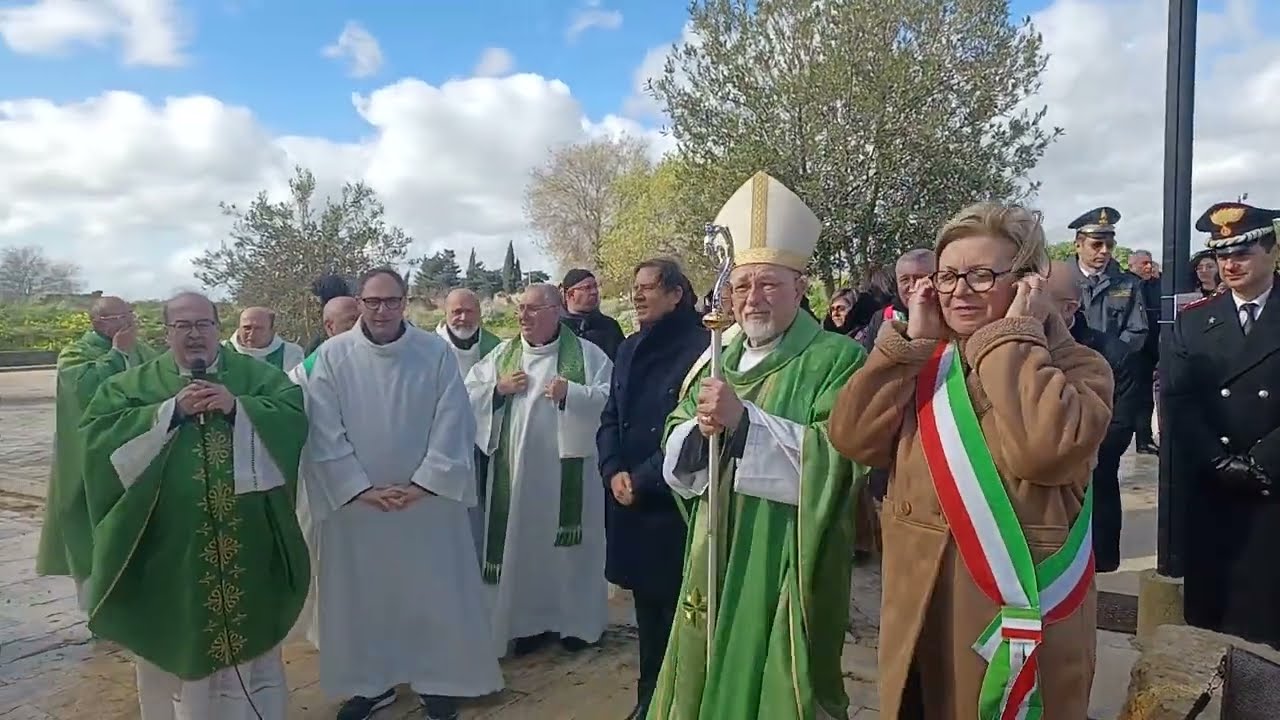 14.01.2026 𝗠𝗢𝗡𝗧𝗘𝗩𝗔𝗚𝗢 –Intitolazione della piazza all'Arciprete Antonio Migliore (detto Vito) 