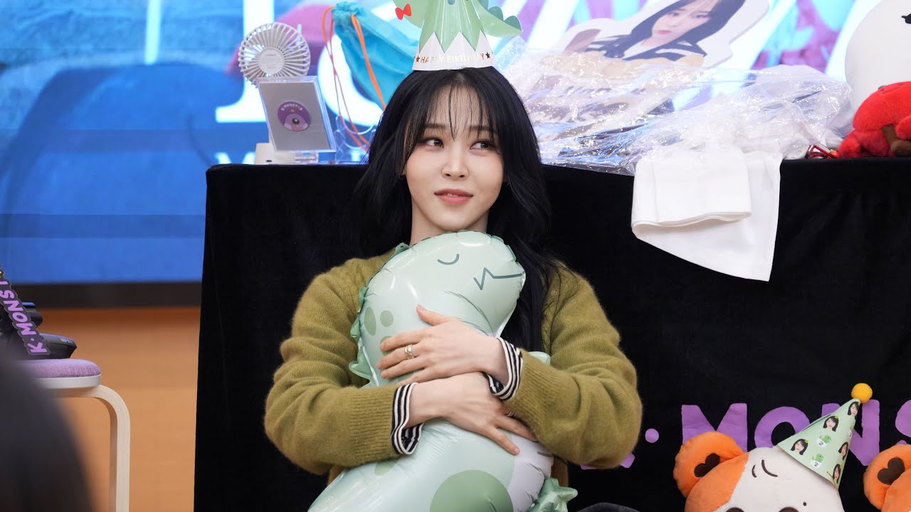 [4K] 251221 문별 - [laundri] K-MONSTAR 가오슝 팬사인회