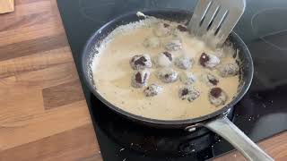 One Pot Swedish Meatballs