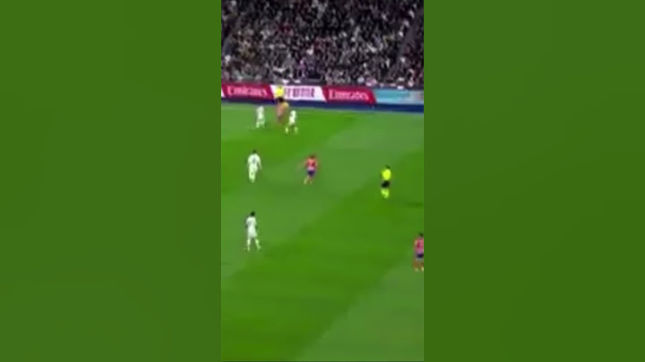 Bellingham swearing at linesman😳 #football #soccer #laliga #realmadrid #bellingham #jude #atletico