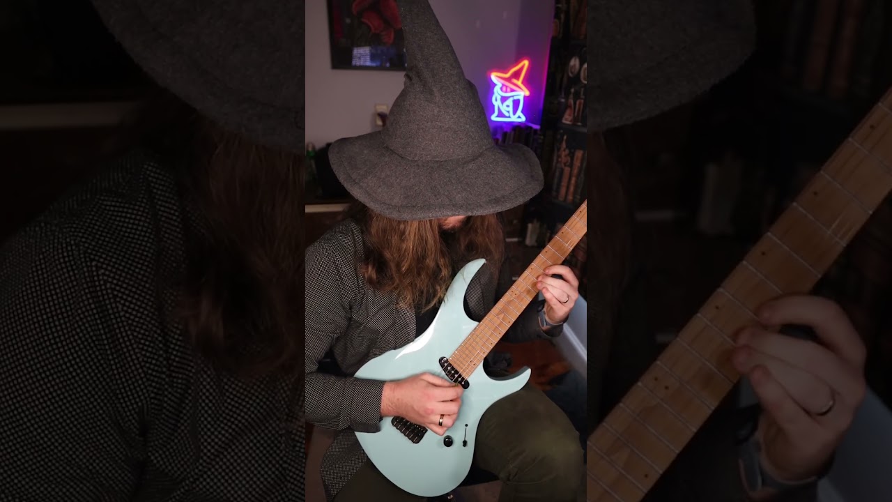 Вход в Аль-Халид обойдется в 10 золотых монет. 