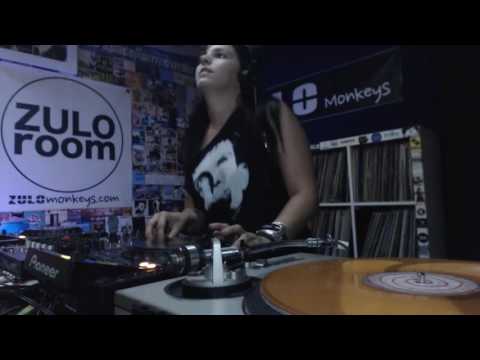 Aida Blanco (Zulo Room)