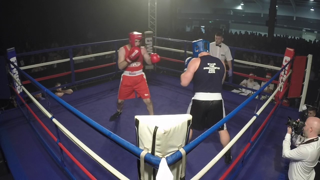 Ultra White Collar Boxing | Coventry Ring 1 | Mark Pittaway VS Steve ...