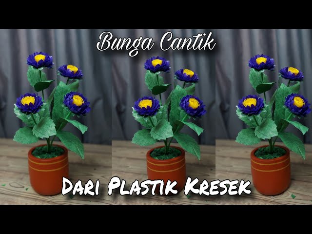 Cara Membuat Bunga Ungu dari Plastik Kresek class=