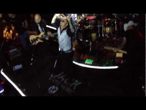 No hemos muerto (en vivo) - Royal Club