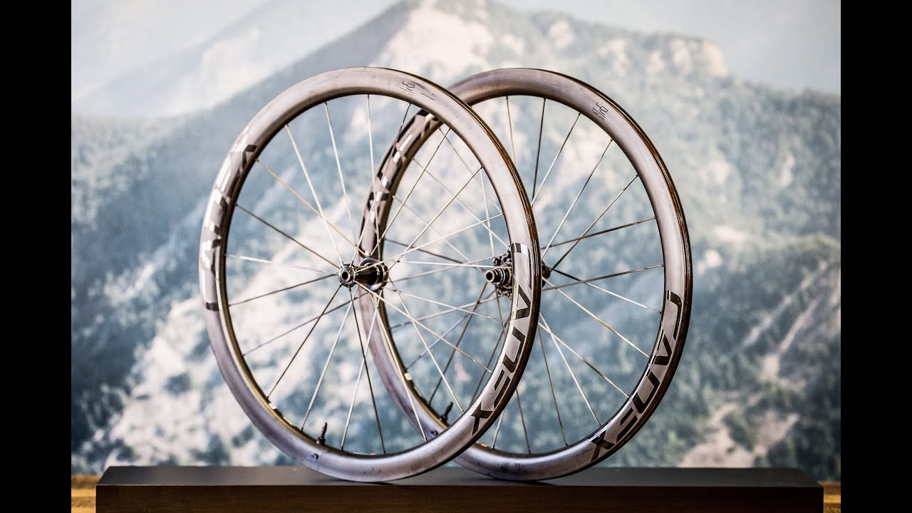 Bikestage 2020 - Giant: Cadex 42 carbon wheelset under 1.300 g