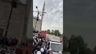 جنازه عبدالمجيد الزنداني في اسطنبول | سيول بشريه تحضر قبران الزنداني