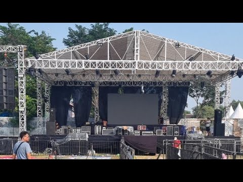 Yalangoch Nastya Usmonova