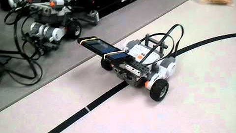 Lego NXT robot line following using Android phone by Jon R.