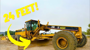 I tried to blade my road with the WORLDS LARGEST MOTORGRADER!