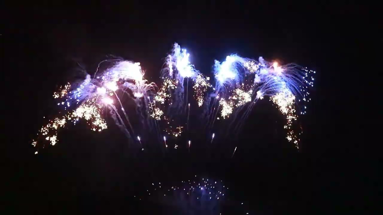 CC0699 30s Z. Blue mine to blue star gold rain crackling falling leaves