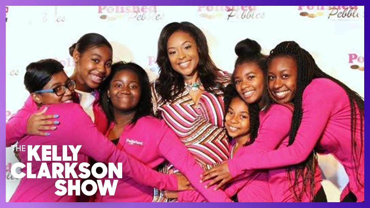 Women's Mentorship Program Gives Chicago Girls A Better Future - YouTube