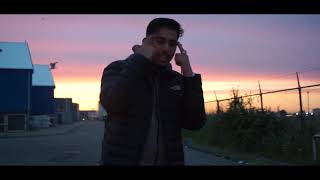 Download Lagu D.S.A. - HOOFDPIJN FT. DRACU (VIDEO CLIP) MP3