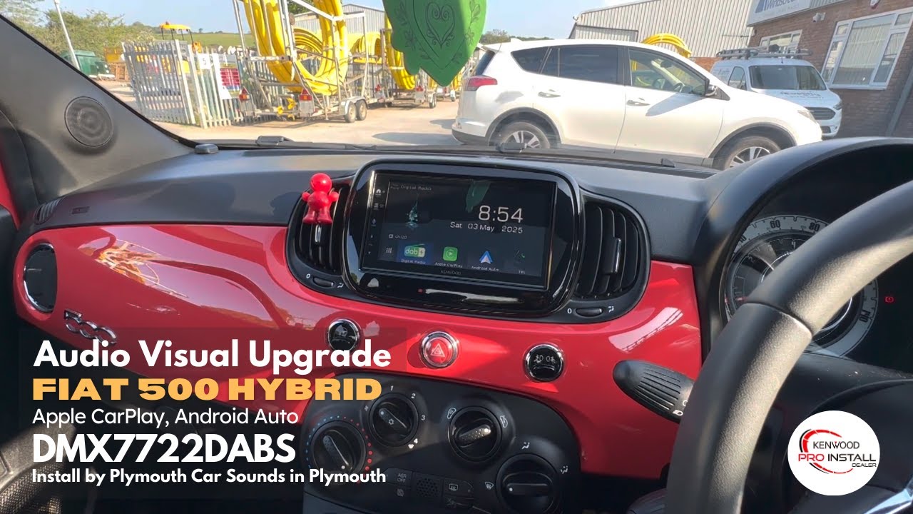 Fiat 500 Hybrid Goes Wireless CarPlay, Android Auto & Mirroring