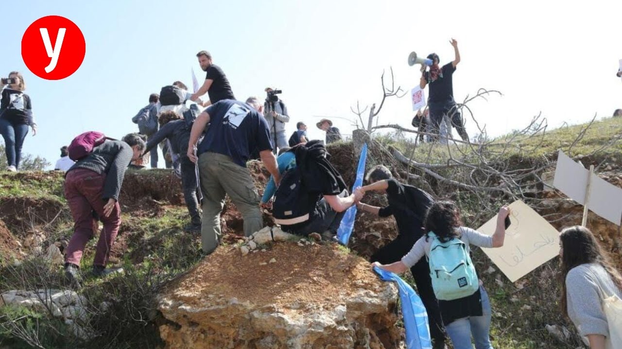 הפגנות בצומת תפוח - הקמת מאחז באביתר