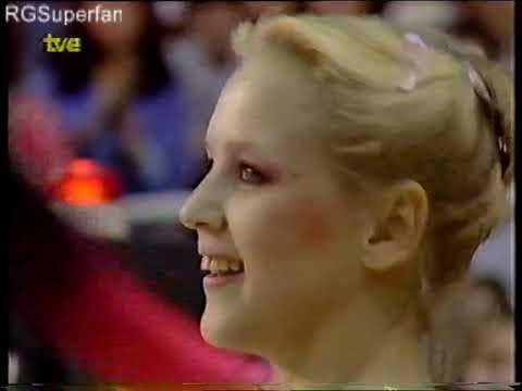 Galina Beloglazova Clubs EF WC 1985 - YouTube