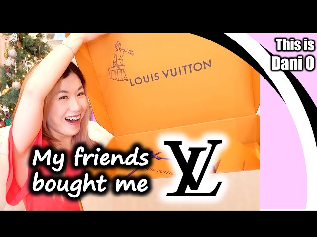 Louis Vuitton Confidential Square  Monogram Silk Scarf Unboxing & How to  Wear 