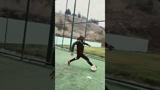 Eric Ayuk Psycho Slalom