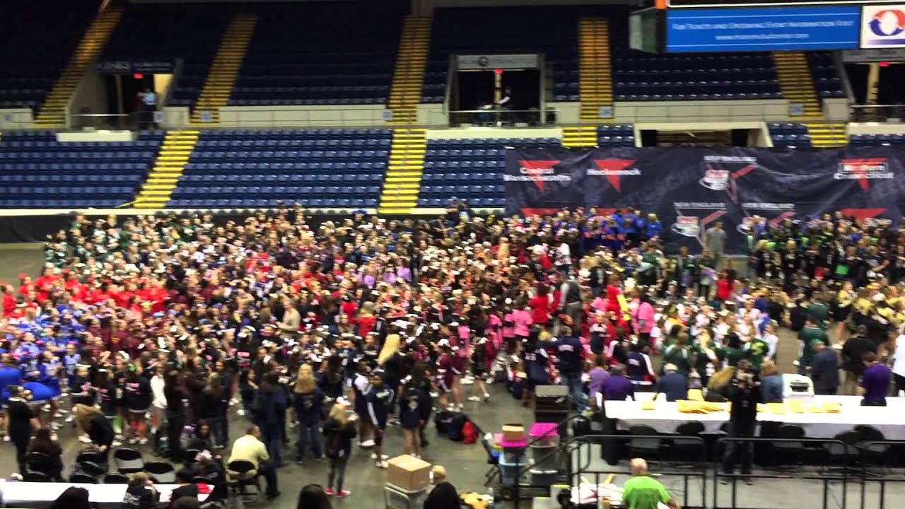 New England Pop Warner Regionals Cheer Sing Let It Go YouTube new-england-pop-warner-regionals-cheer-sing-let-it-go-youtube