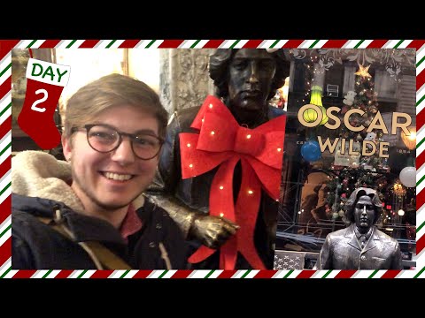 Brunch with Oscar Wilde // VLOGMAS #2
