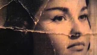 Aynur Akin Tamakan - 1938 - 2013