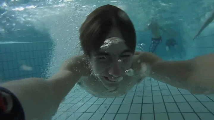 Gopro Hero 3 silver @ swimming pool.