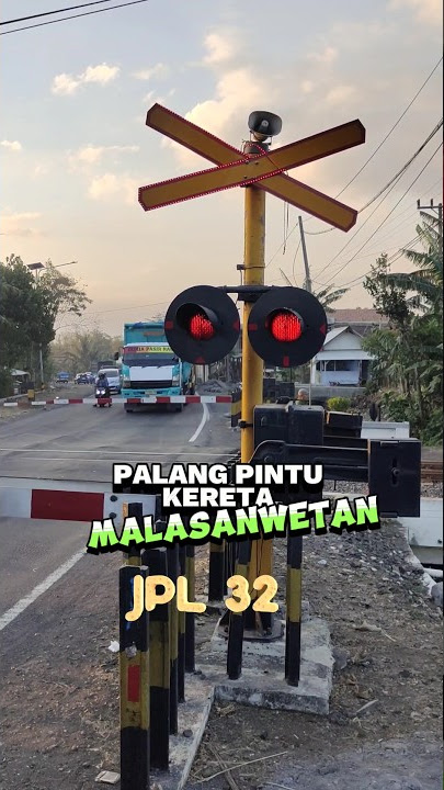 suara palang pintu perlintasan kereta api MALASANWETAN JPL 32 #railroadcrossing #levelcrossing