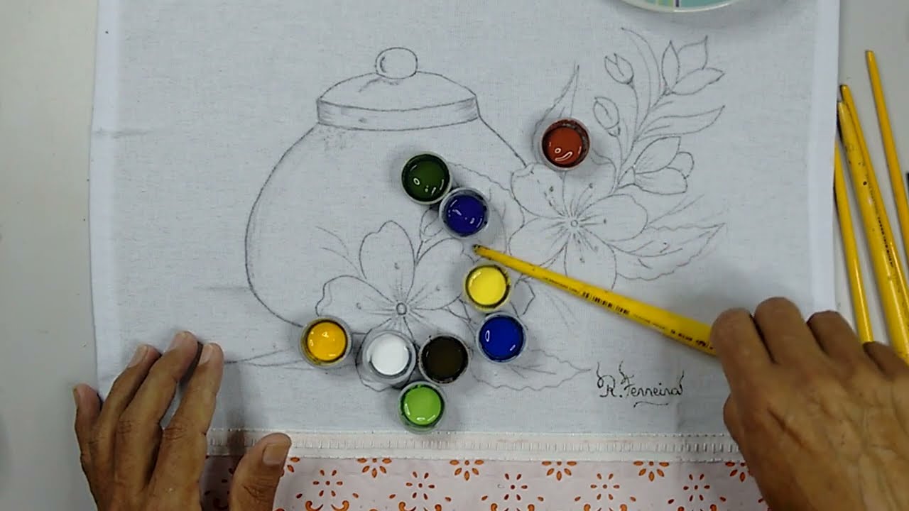 Roberto Ferreira - Novo Projeto - Pintura em Tecido Pote de Porcelana