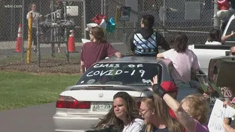 Jefferson County honors Class of 2020 with county-wide parade