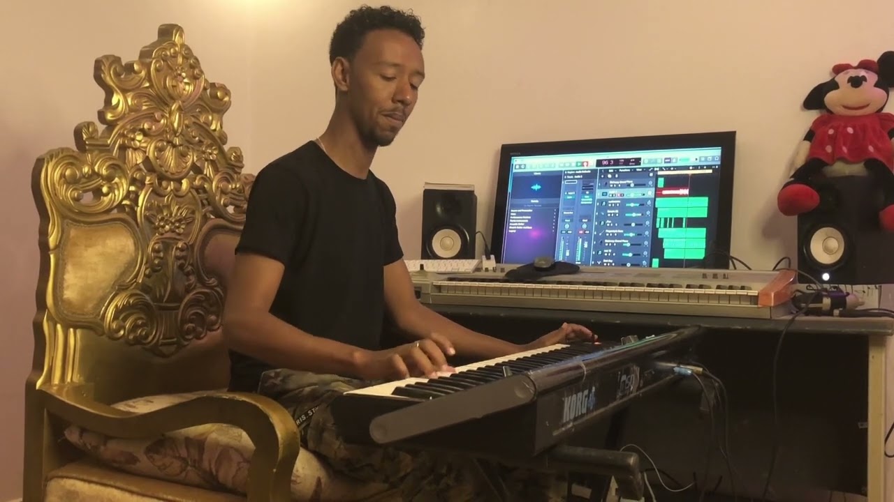 محمد عثمان _موسيقي حقيبة سودانية🌹❤️