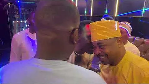 MC OLUOMO,ROTIMI AJANAKU AND PASUMA ON A CONFIDENTIAL TALK AT THE APPLE PLACE OPENING #viral #fun