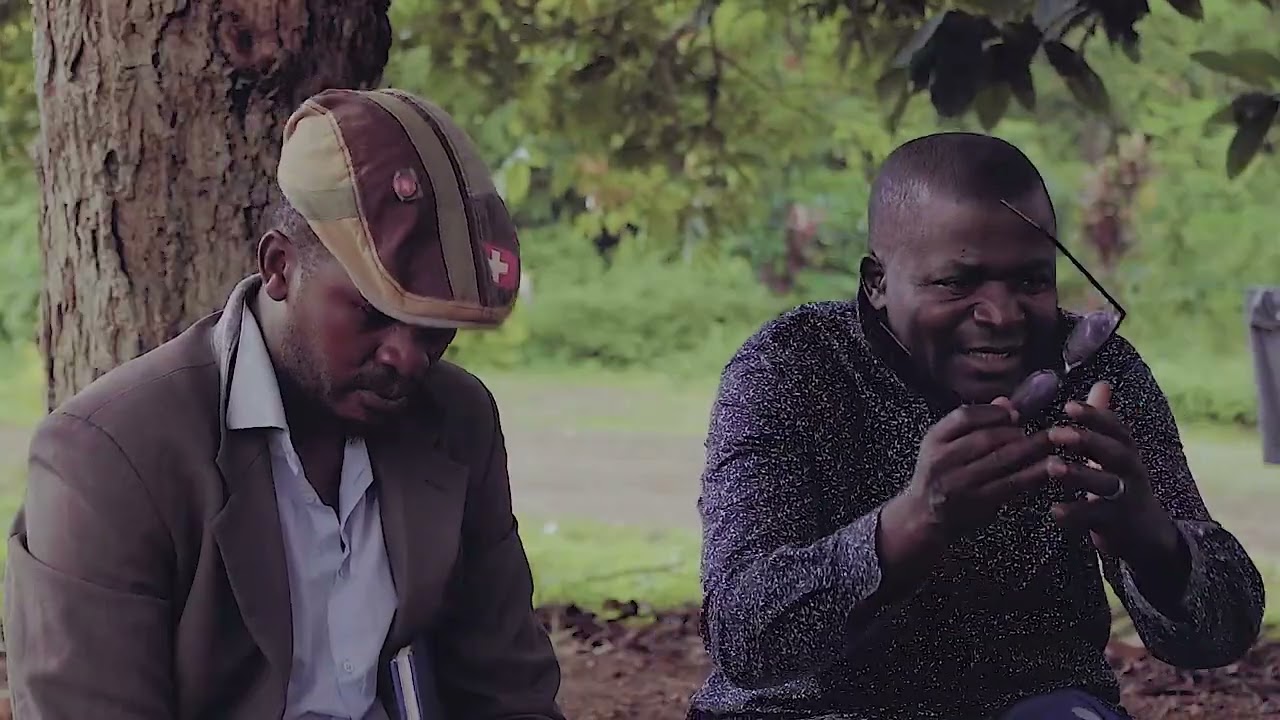 Dijoncté,si ta femme est plus instruite ou gagne plus d'argent que toi,tu vas boire le mépris👌🏾😂