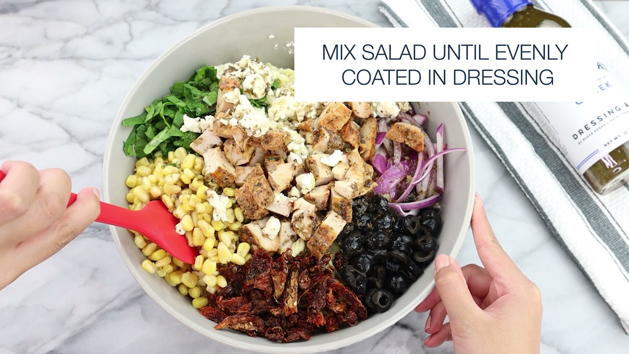 how to mix salad dressing evenly Creamy Japanese Sesame Salad Dressing (Restaurant Style)