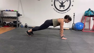 High plank push up plus / serratus push